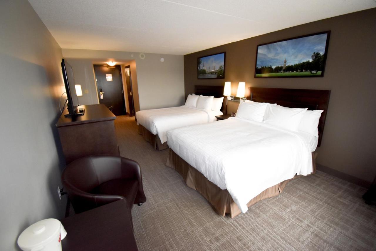 Canad Inns Destination Centre Club Regent Casino Hotel Winnipeg Ngoại thất bức ảnh