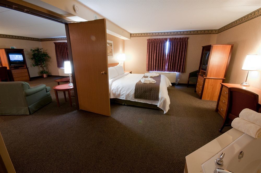 Canad Inns Destination Centre Club Regent Casino Hotel Winnipeg Ngoại thất bức ảnh