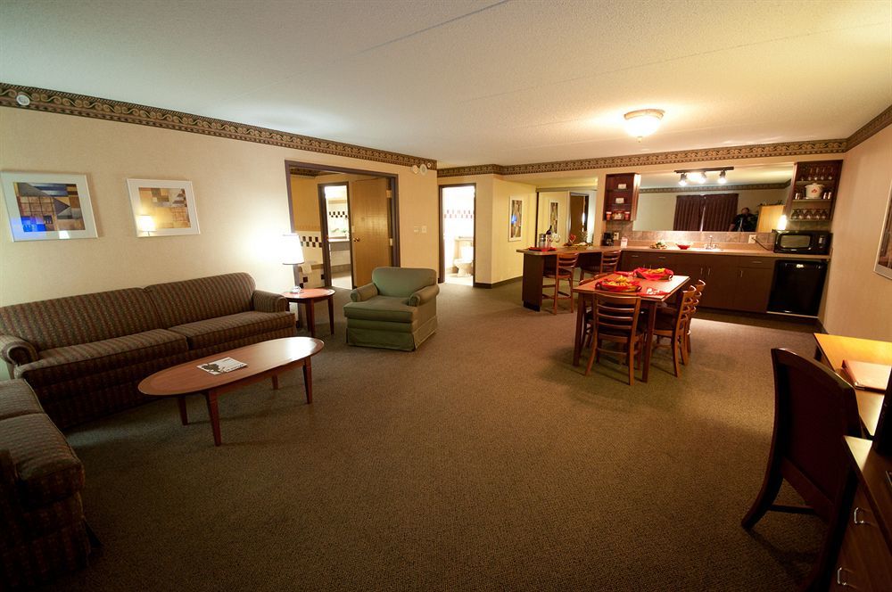 Canad Inns Destination Centre Club Regent Casino Hotel Winnipeg Ngoại thất bức ảnh