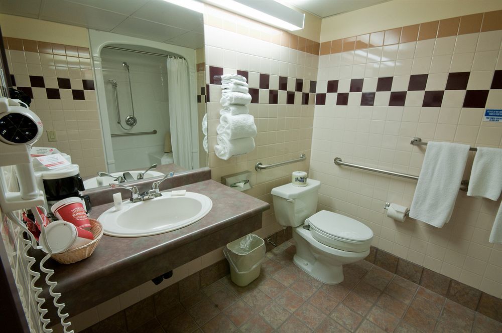 Canad Inns Destination Centre Club Regent Casino Hotel Winnipeg Ngoại thất bức ảnh