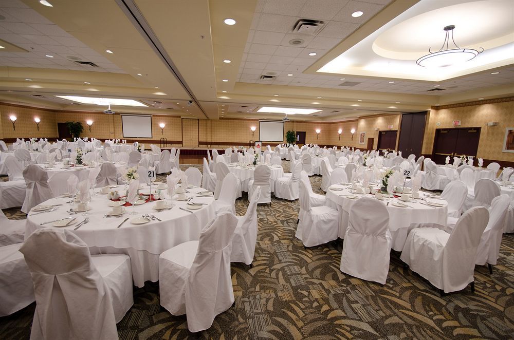 Canad Inns Destination Centre Club Regent Casino Hotel Winnipeg Ngoại thất bức ảnh
