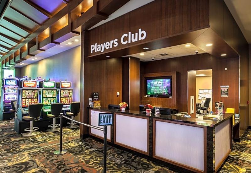Canad Inns Destination Centre Club Regent Casino Hotel Winnipeg Ngoại thất bức ảnh